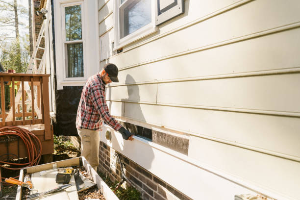 Trusted Storm Damage Siding Repair service in North, VA - Creative Siding